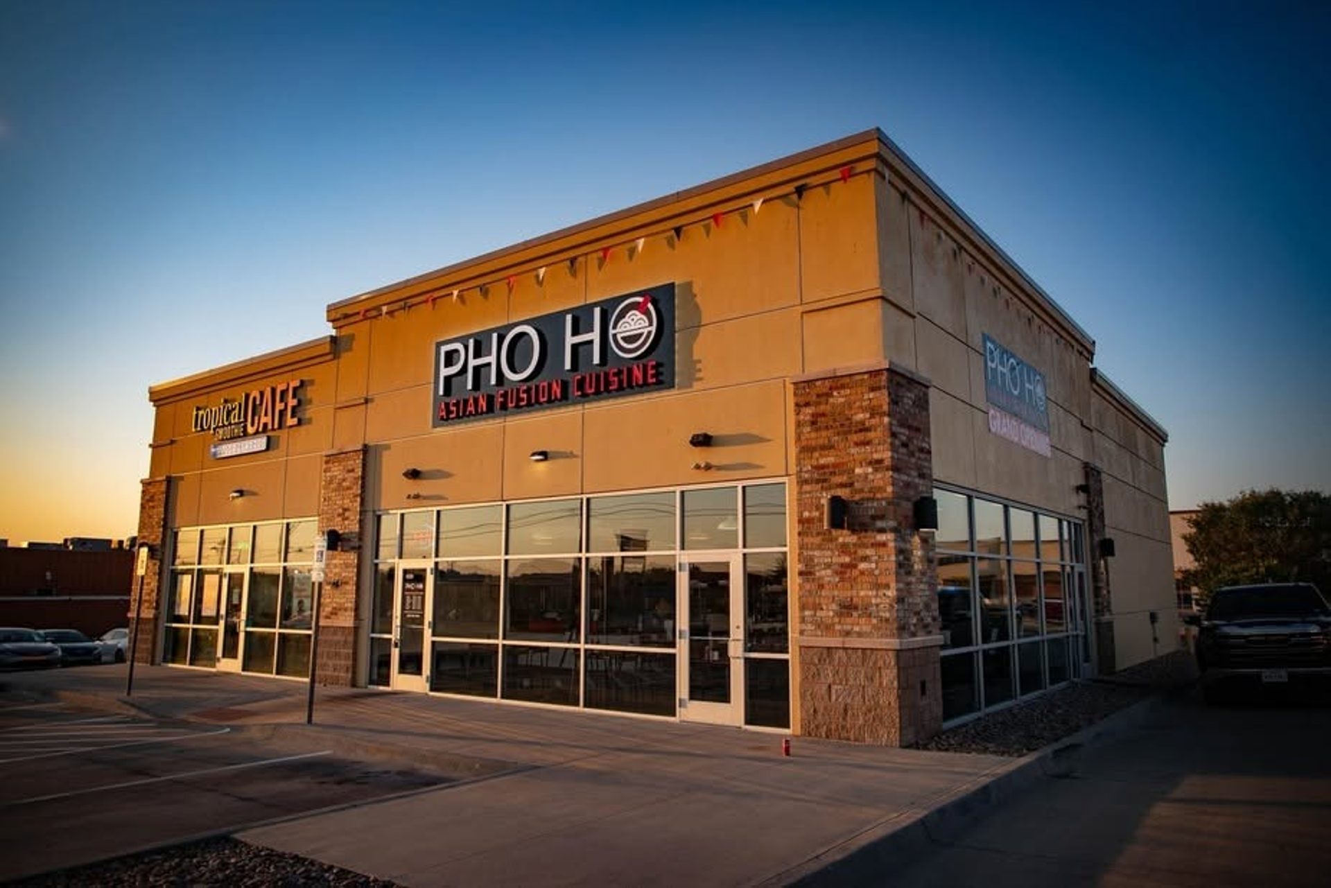Welcome to PHỞ HO Asian Fusion Cuisine