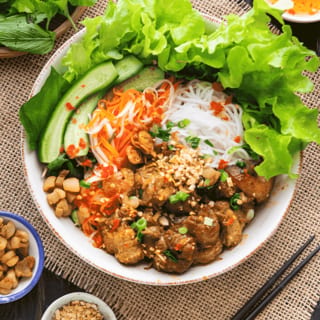 Bún Thịt Nướng Chả Giò