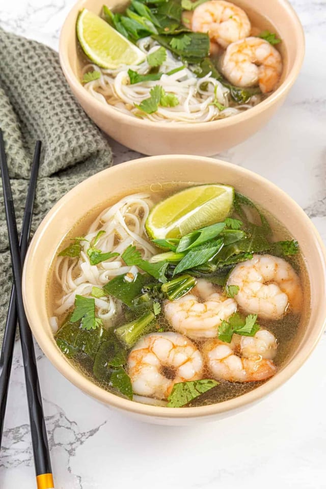 Phở Shrimp / Phở Tôm.